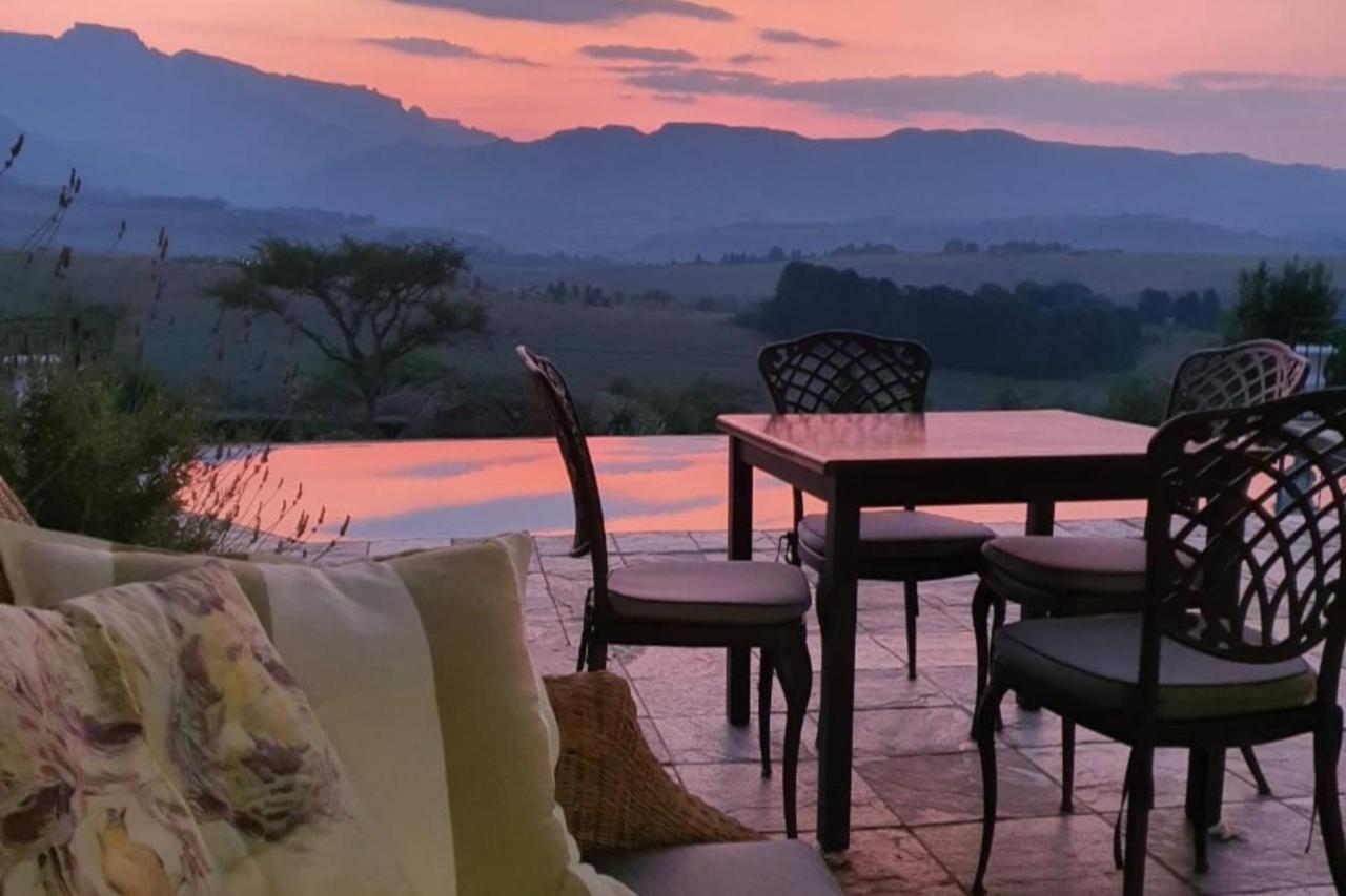 Inkungu Lodge Champagne Valley Εξωτερικό φωτογραφία