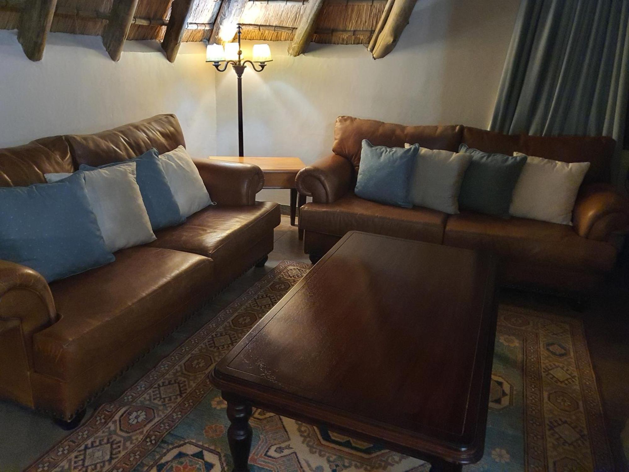 Inkungu Lodge Champagne Valley Εξωτερικό φωτογραφία