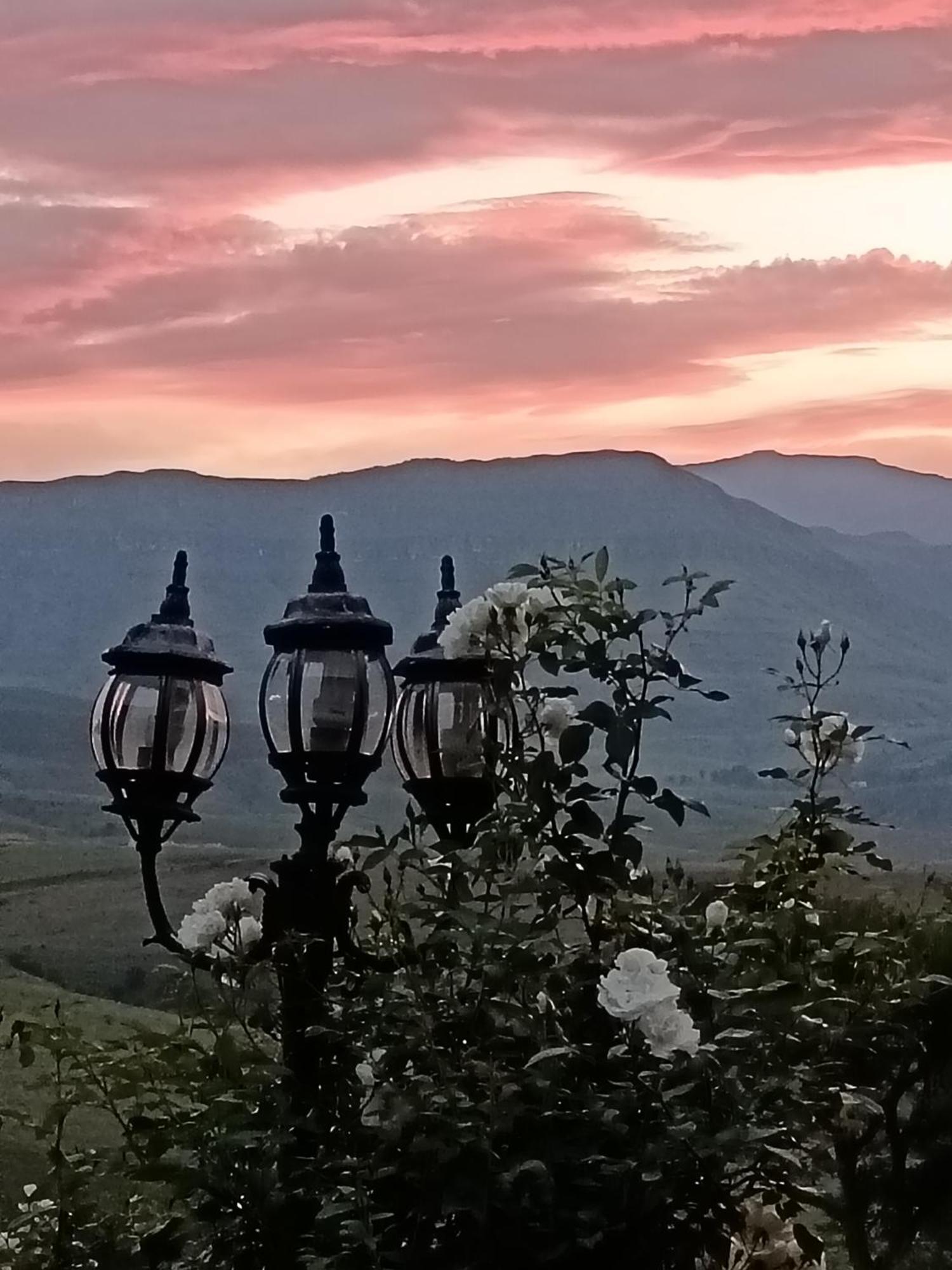 Inkungu Lodge Champagne Valley Εξωτερικό φωτογραφία