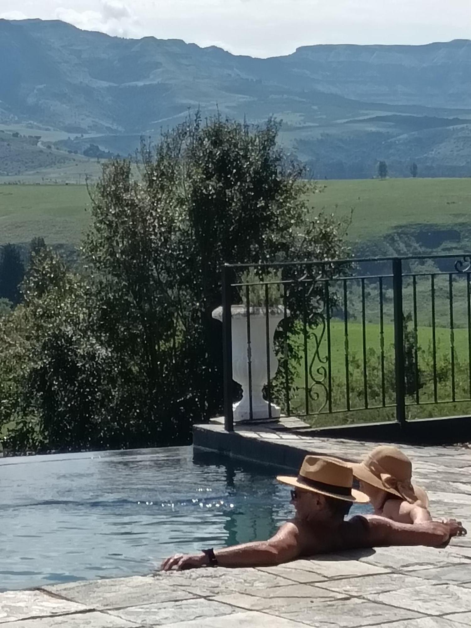 Inkungu Lodge Champagne Valley Εξωτερικό φωτογραφία