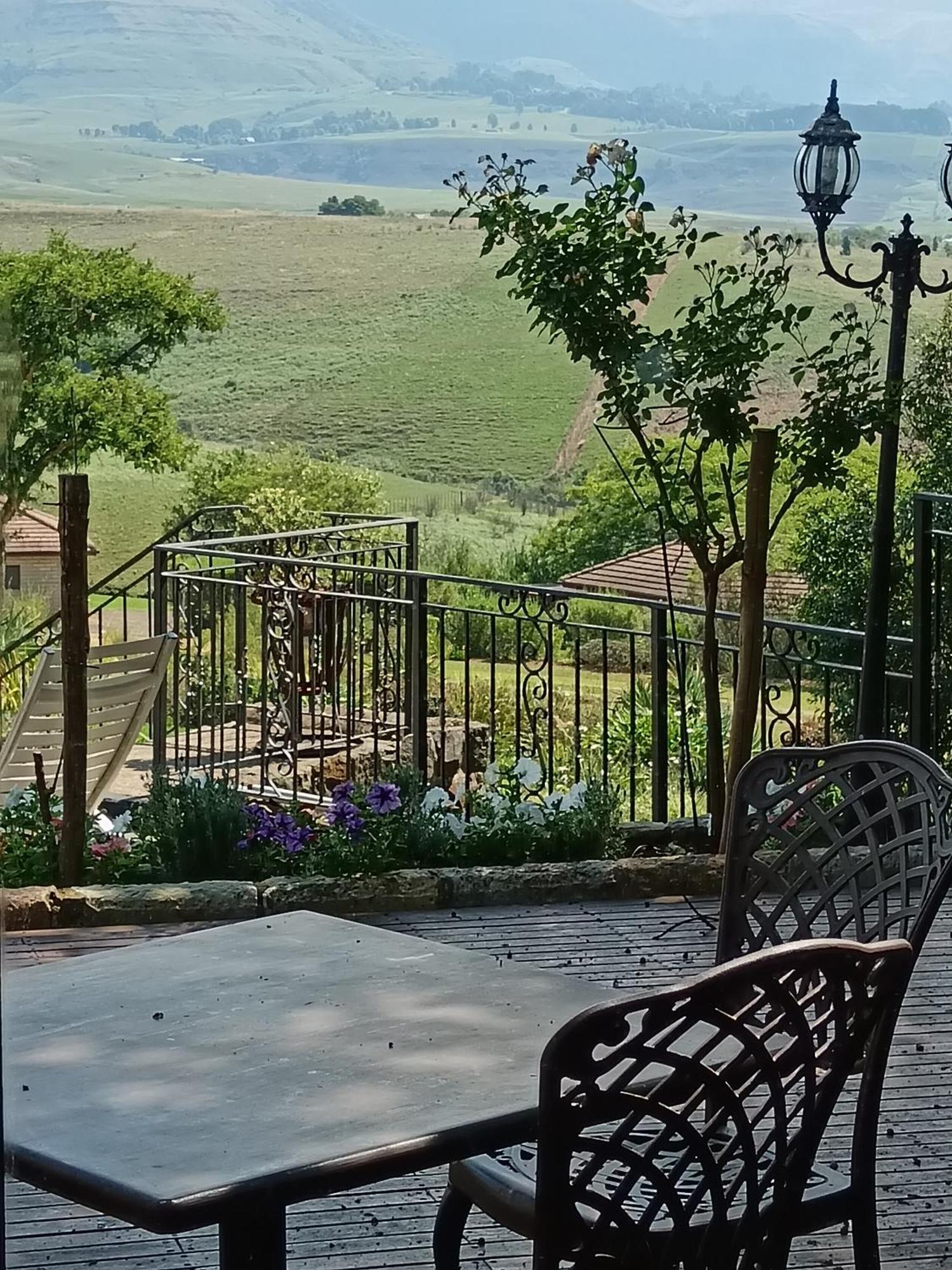Inkungu Lodge Champagne Valley Εξωτερικό φωτογραφία